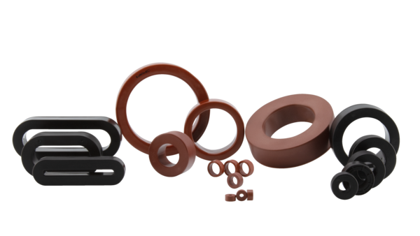 Toroidal and Oval Cores made of Nanocrystalline VITROPERM